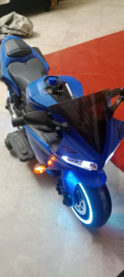 Motorbike  10 sy 12 sal ka bacha easy use kr sakta hai