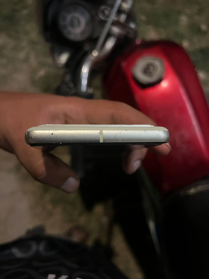 Google Pixel 7 6