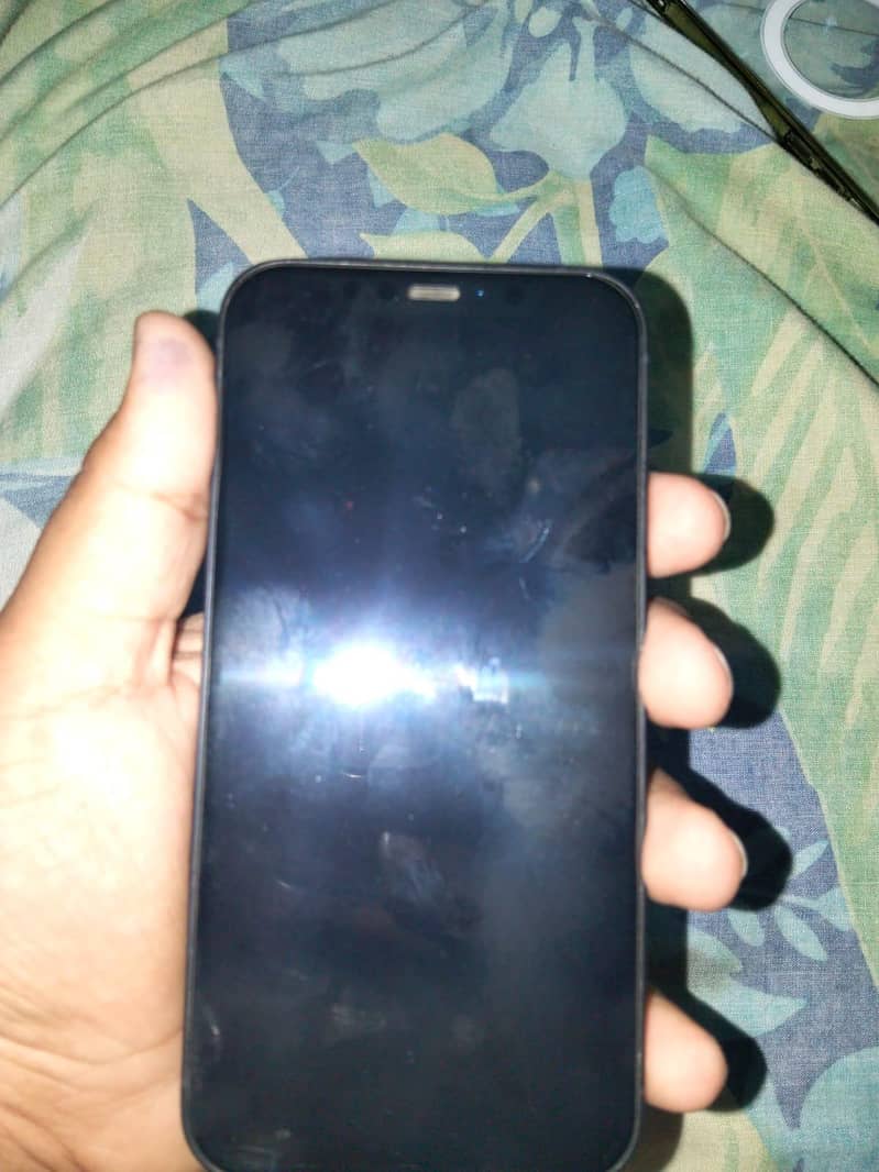 Apple iPhone 12 5