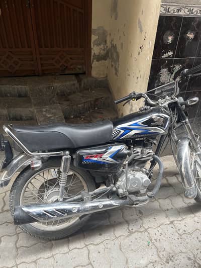 Full genuine 125cc for sale
