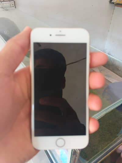 iPhone 8 64 gb condition ok bs back glass break