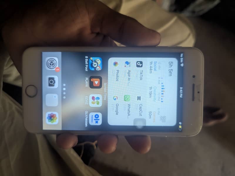 Apple iPhone 8 Plus 1