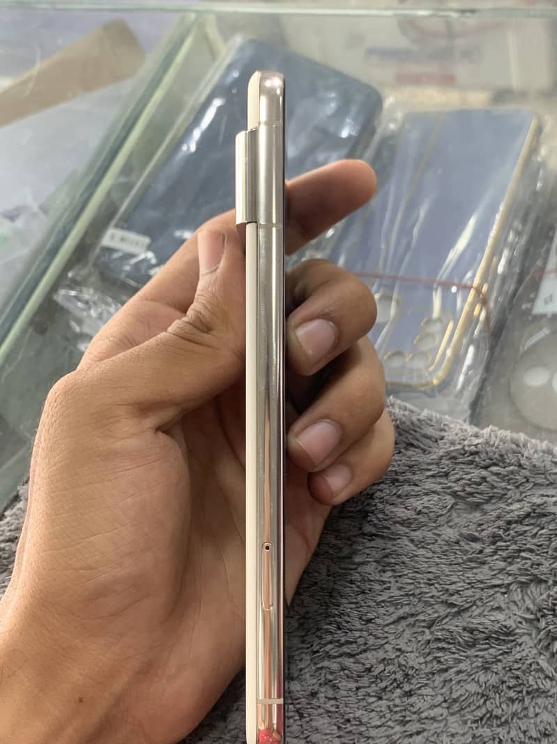 Google Pixel 8 Pro 6