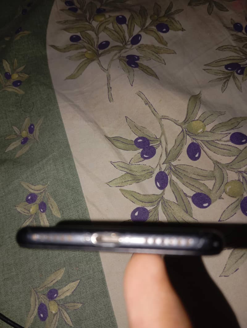 iPhone 7 1