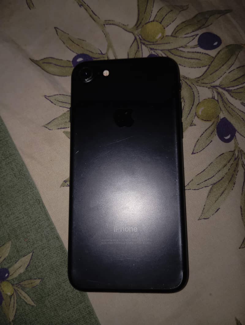iPhone 7 2