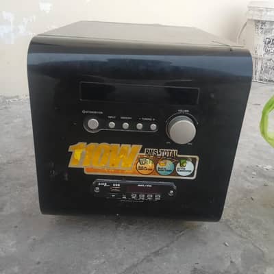 LG 2.1 subwoofers speakers