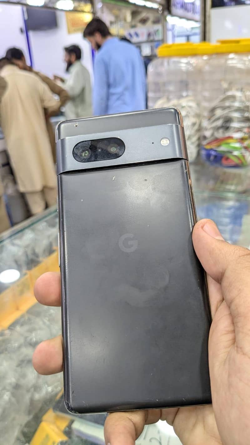 Google Pixel 7 5