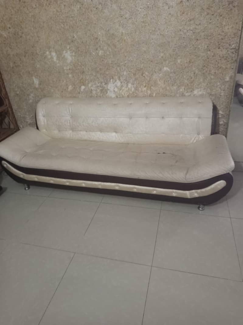 7 seeter sofa set 1