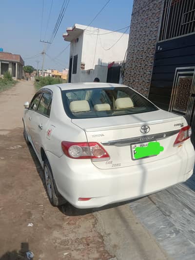 TOYOTA CORROLA COMPLETE FAMILY SEDAN CAR 03034523084