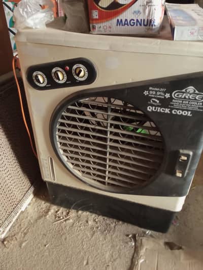 DC COOLER GREE BODY
