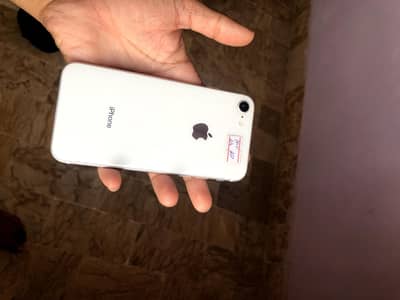 Apple iPhone 8
