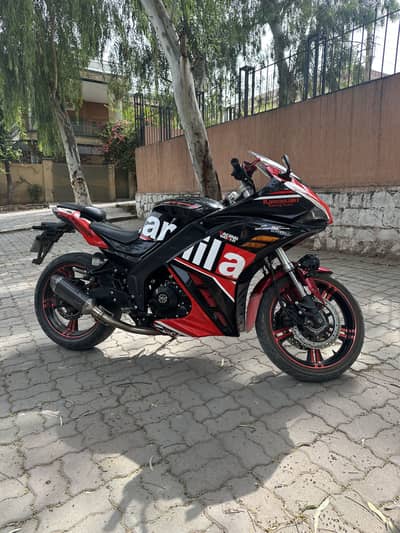Kawasaki 400cc replica