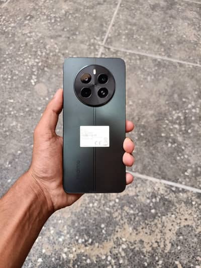 Realme 12 ^  8/256Gb ^ box charger ^ new condition ^ Q. snapdragon 685
