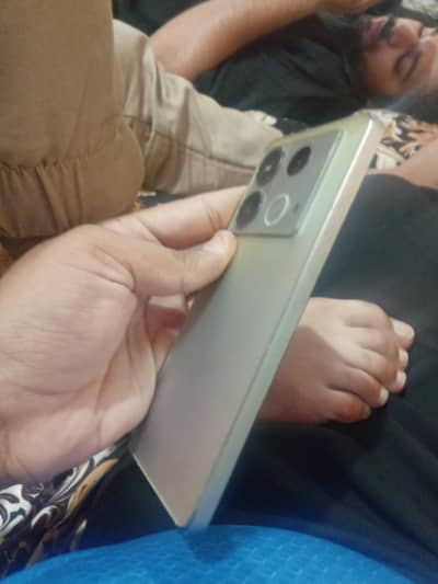 Infinix Note 40