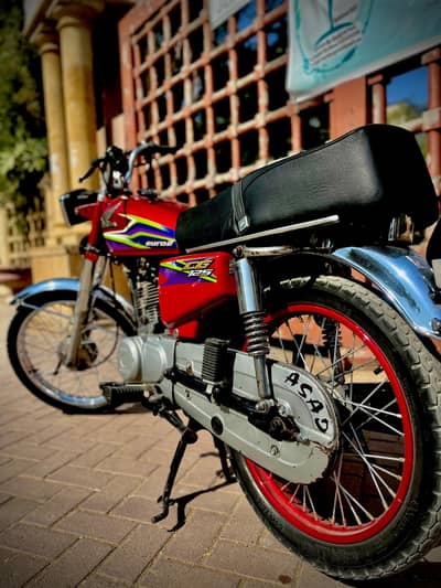 Honda 2017 selad Engine dono tyre new h koii kam nh h bike me
