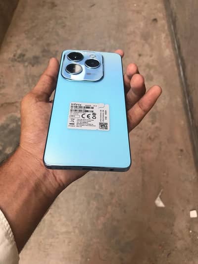 Infinix Hot 40