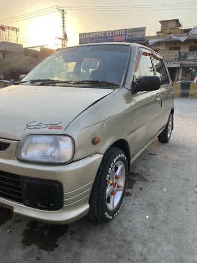 Daihatsu Cuore 2004