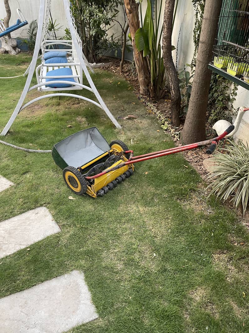 Grass cutting machine 3