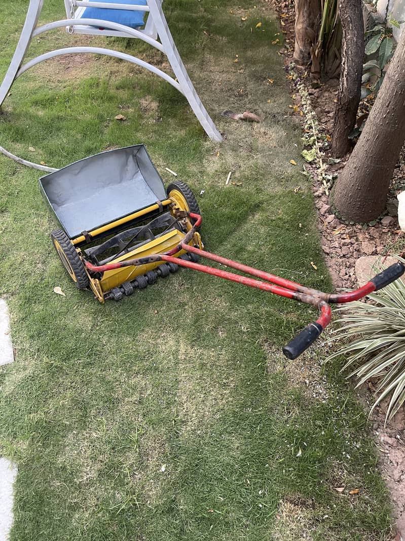 Grass cutting machine 5
