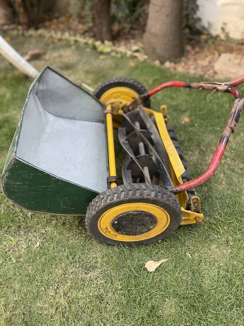 Grass cutting machine 6