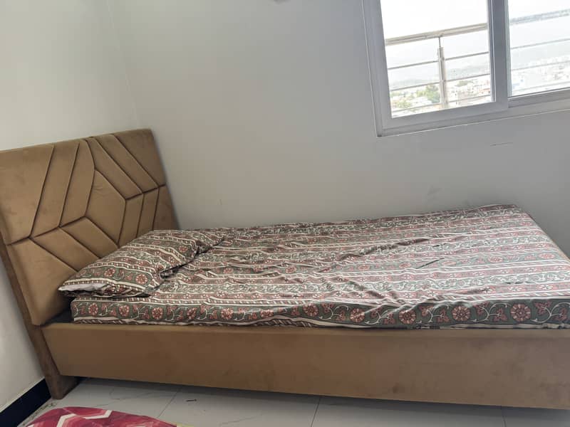 Single bed 5