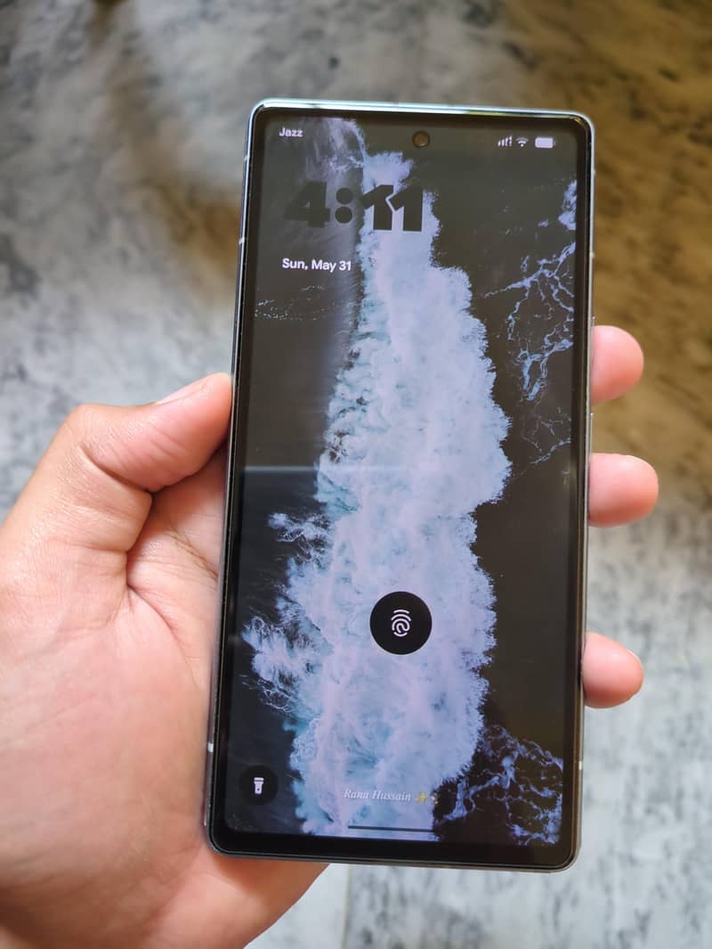 Google Pixel 7a 5