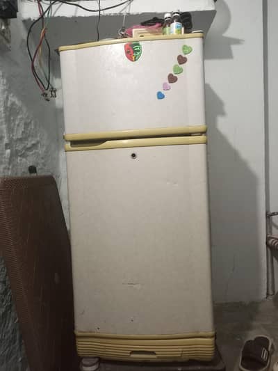 Dawlance fridge for sale urgent