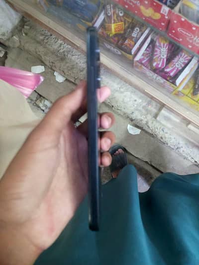 Infinix Hot 30 Play