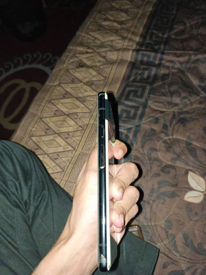 Google Pixel 6 5