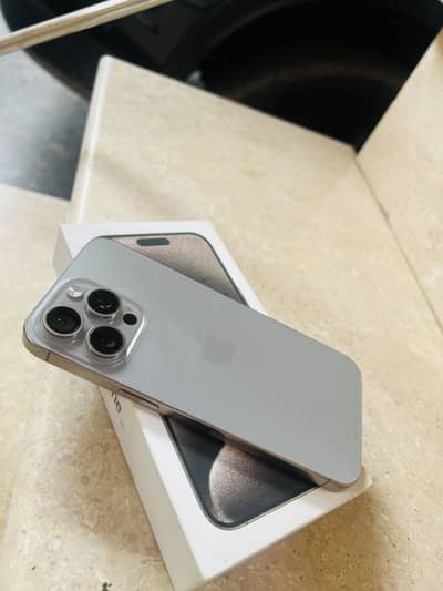 Apple iPhone 15 Pro Max