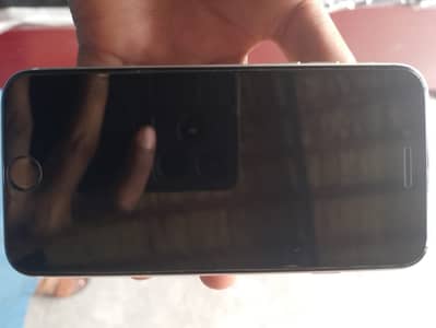Apple iPhone SE