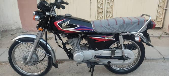 Honda CG 125 Sukkhar Number 2015 model 2017