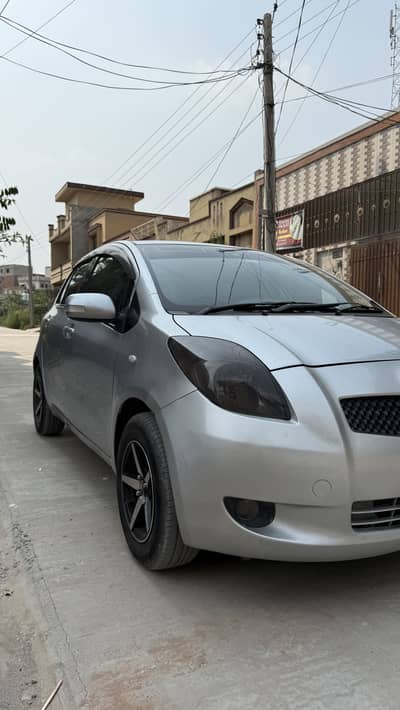 Toyota Vitz 2007