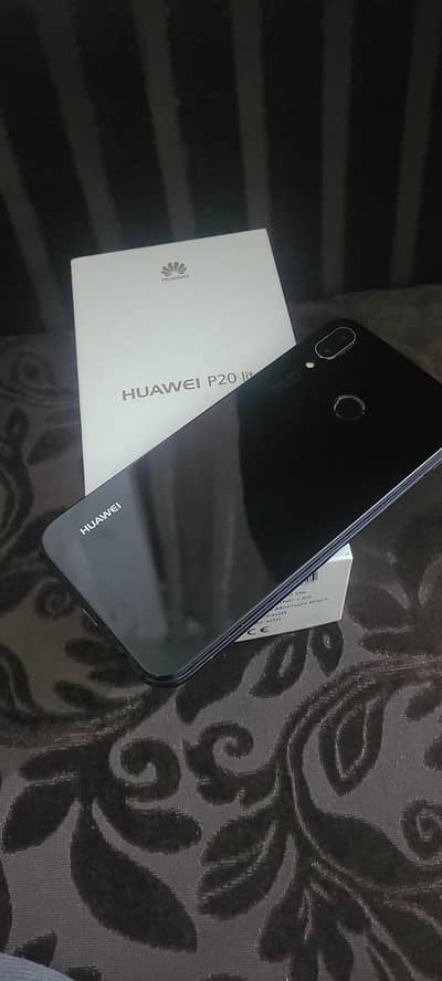 Huawei p20 lite 4/64 offical pta approved with box exchange possible