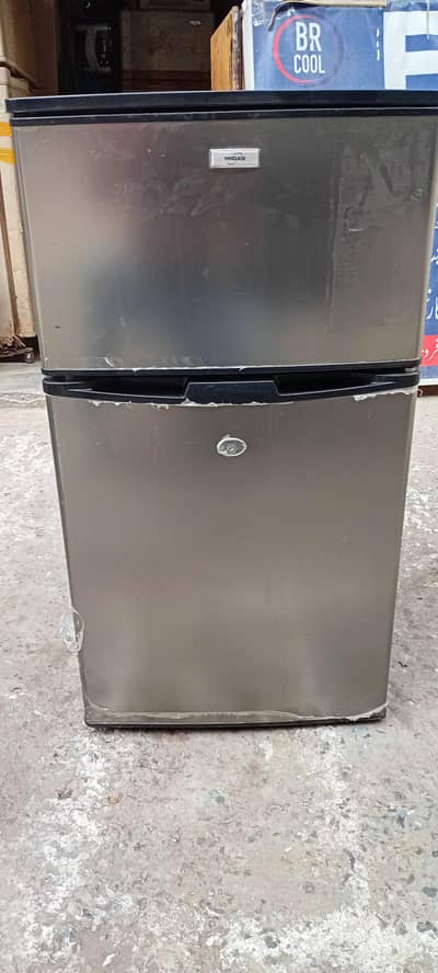 Midas mini Refrigerator