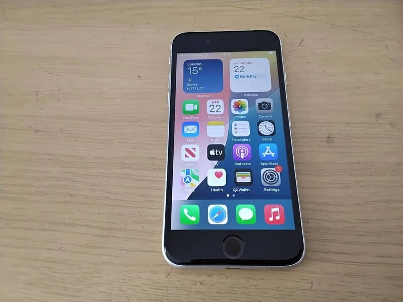 Apple iPhone SE 1