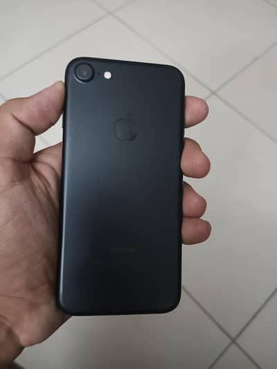 IPhone 7 , Good Condition , 32 GB