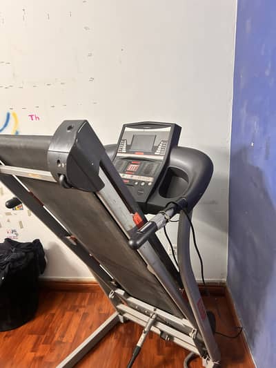 Appollo AIR08 treadmil (read description)