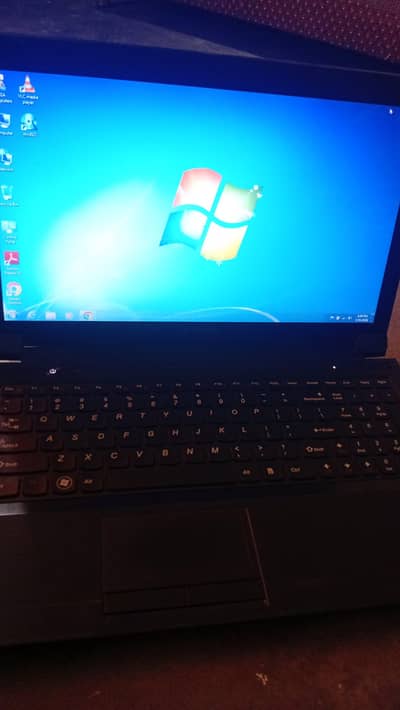 Lenovo B575 2011 Window 7