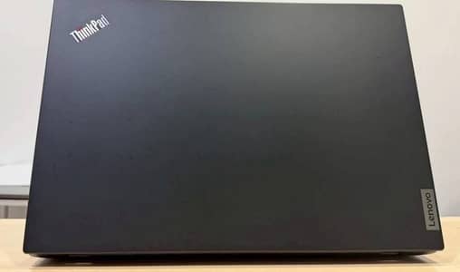 Lenovo Thinkpad T15 Gen2 workstation i7-11008h