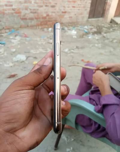 iphone xs 39k