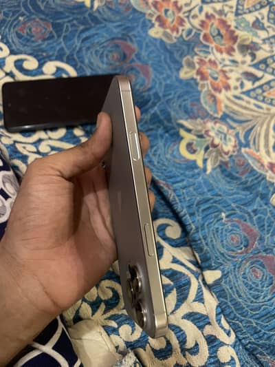 I Phone 16 PRO MAX JV
