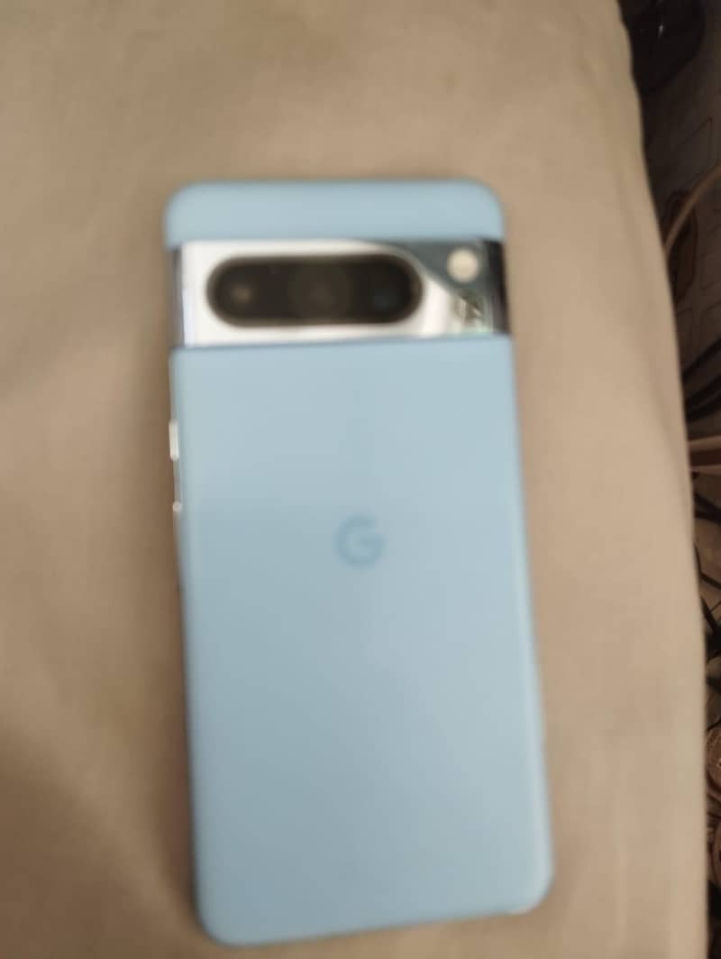 Google Pixel 8 Pro 0