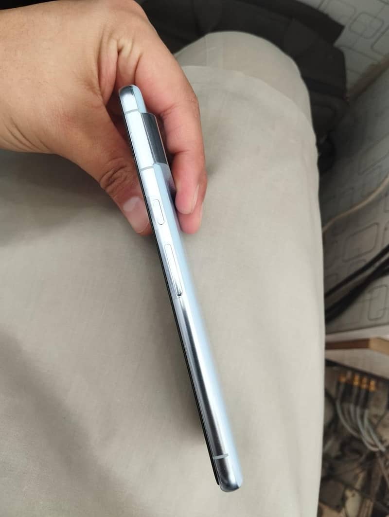 Google Pixel 8 Pro 4