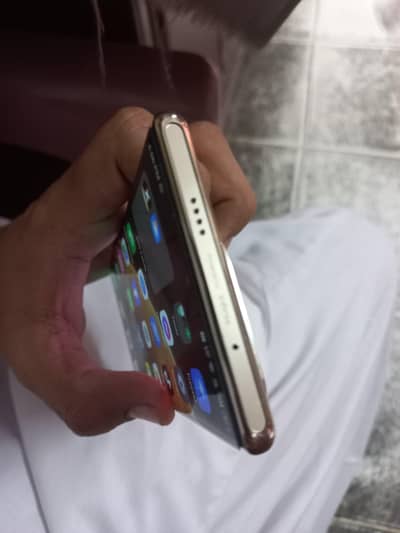 Infinix Zero 30