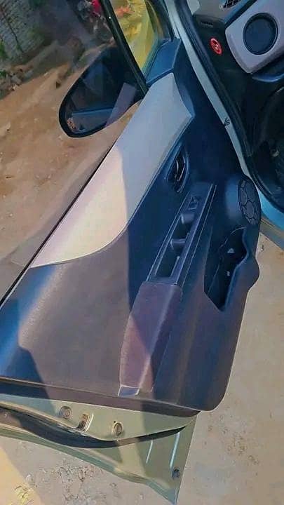 Vitz new shape 1