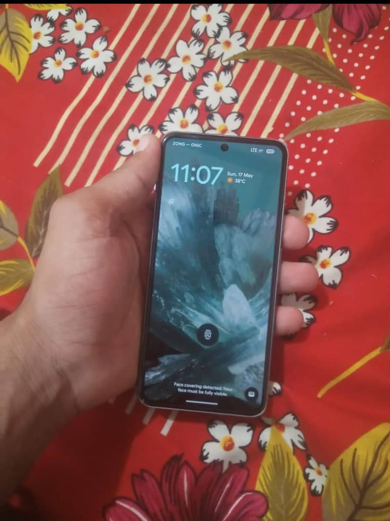 Google pixel 8 3