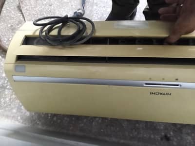 AC 1 Ton in Good Cond. Gree+Hitachi