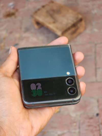 Samsung Mobile Z Flip 3