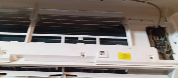 gree 1.5 ton non inverter